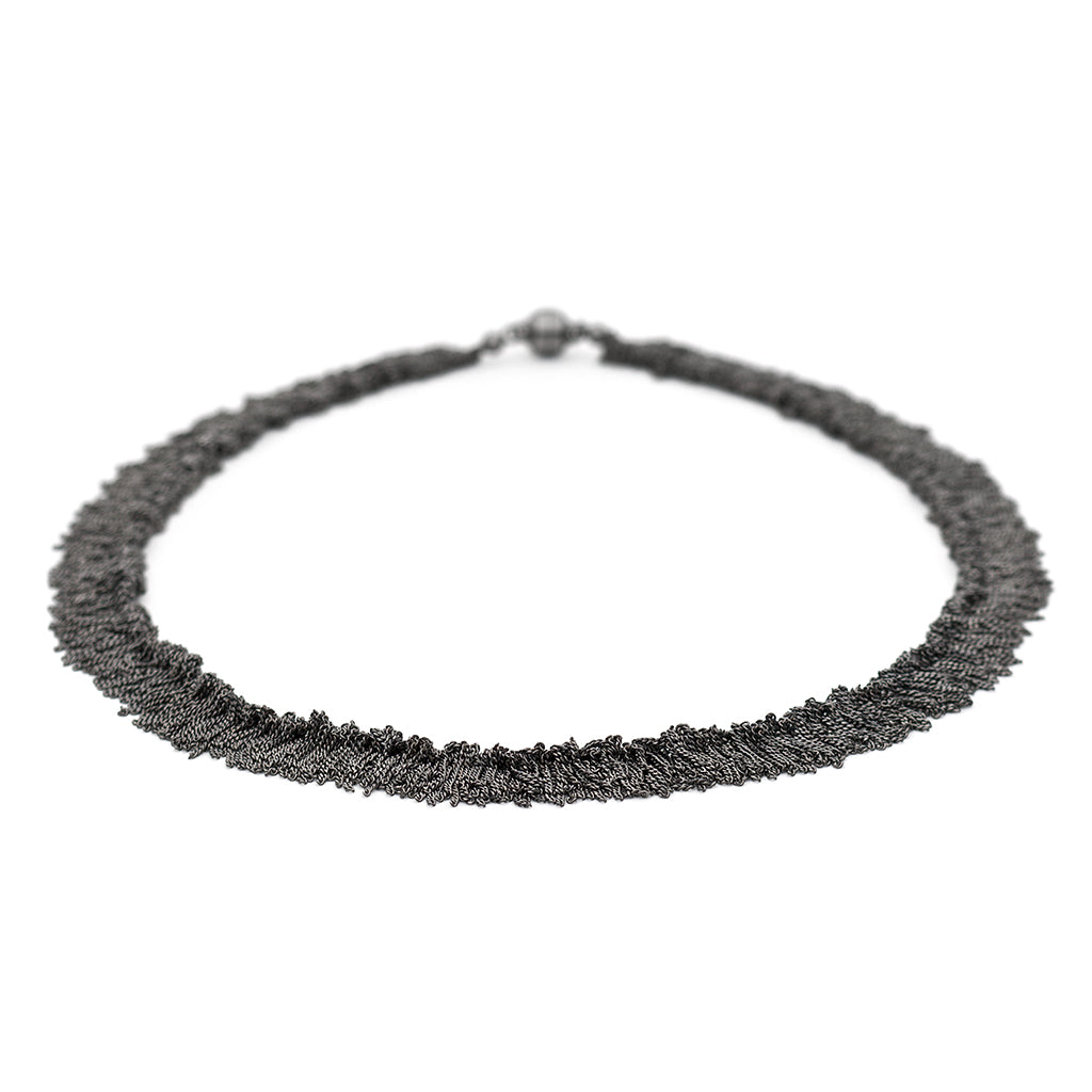 claudia-milic_Collier-Siara_silver_black-rhodium-plated