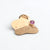 georg-spreng_anhaenger_schmetterling_mini-rotgold_rubellith_schrill_pink-liegend